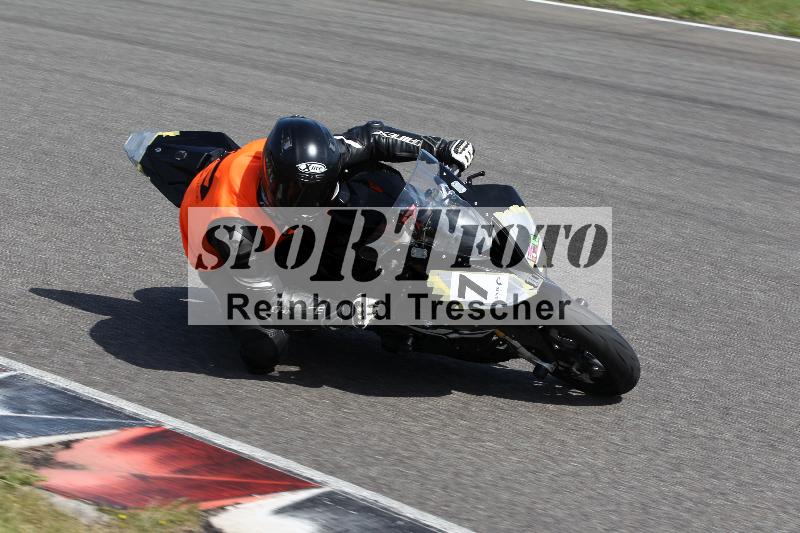 /Archiv-2022/08 17.04.2022 Speer Racing ADR/Instruktorengruppe/7